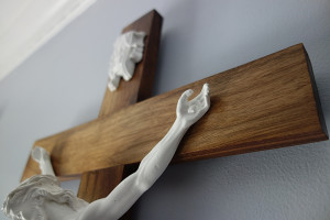 Light American Walnut Crucifix - Detail